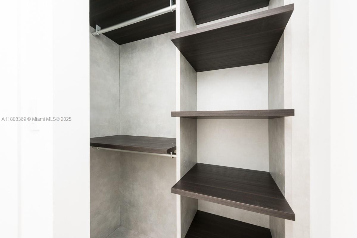 45 SW 9th Street #4105, Miami FL 33130