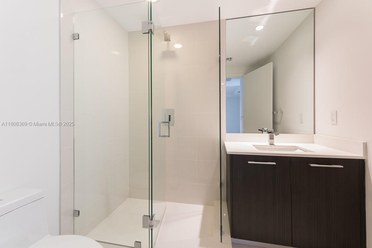 45 SW 9th Street #4105, Miami FL 33130
