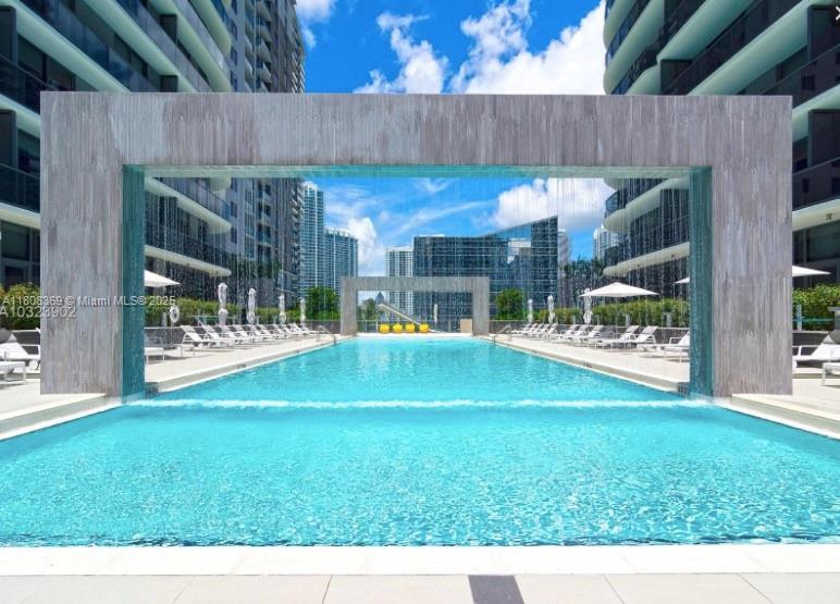 45 SW 9th Street #4105, Miami FL 33130