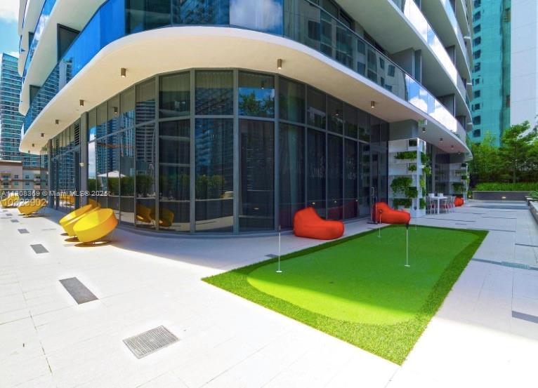 45 SW 9th Street #4105, Miami FL 33130