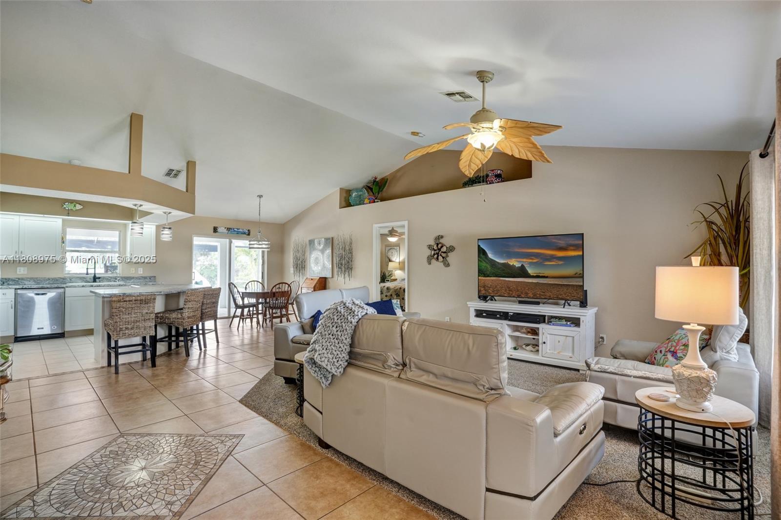 Residential, Cape Coral, Florida image 20