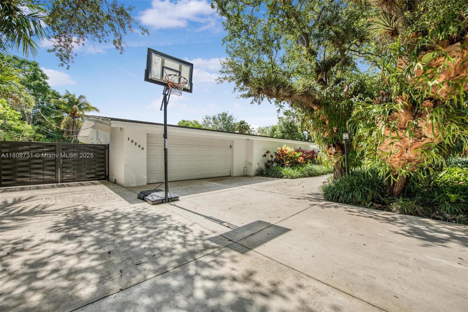 Property photo # 4