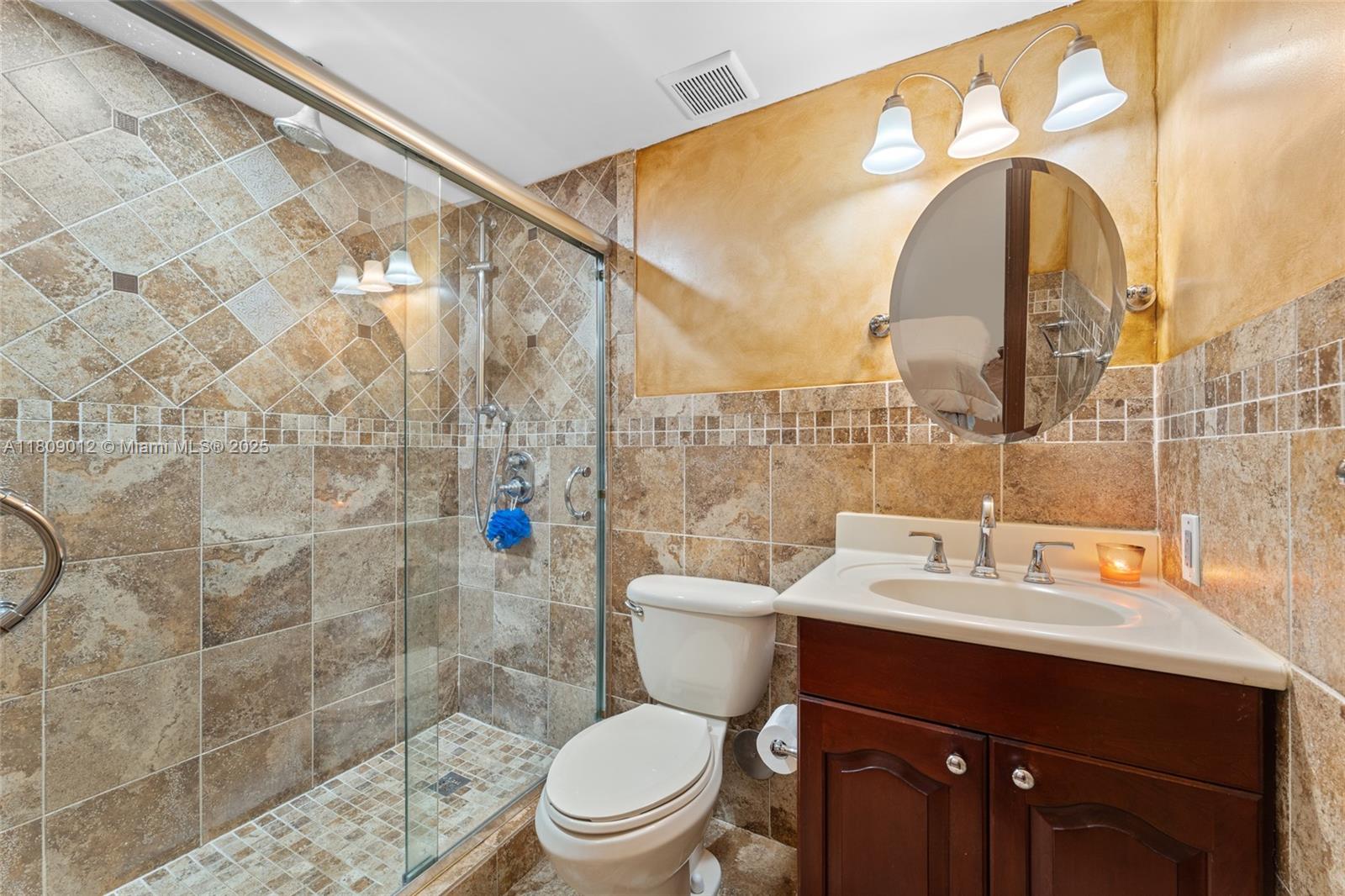 16526 SW 51st Ter, Miami, Florida image 8