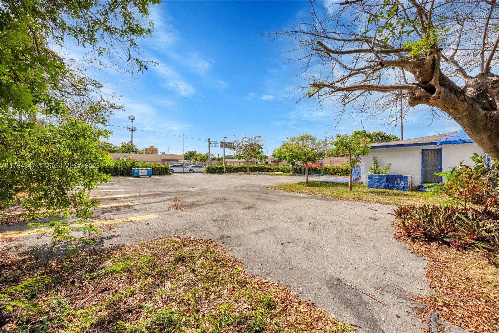 744 NW 54th St, Miami, Florida image 11