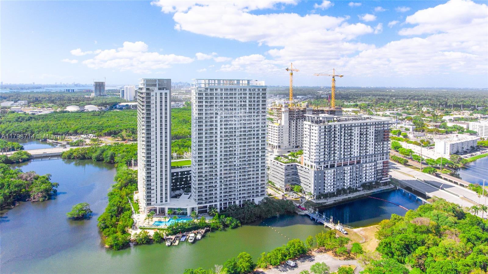 16385 Biscayne Blvd #404, North Miami Beach, Florida image 1
