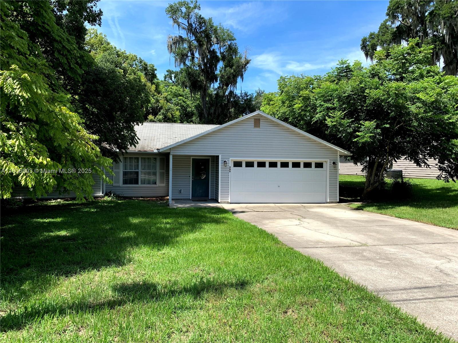 325 E Plymouth, Deland, Florida image 1