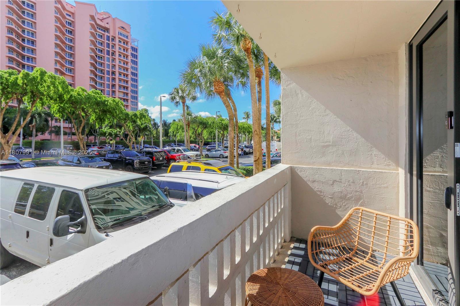90 Edgewater Dr #106, Coral Gables, Florida image 15