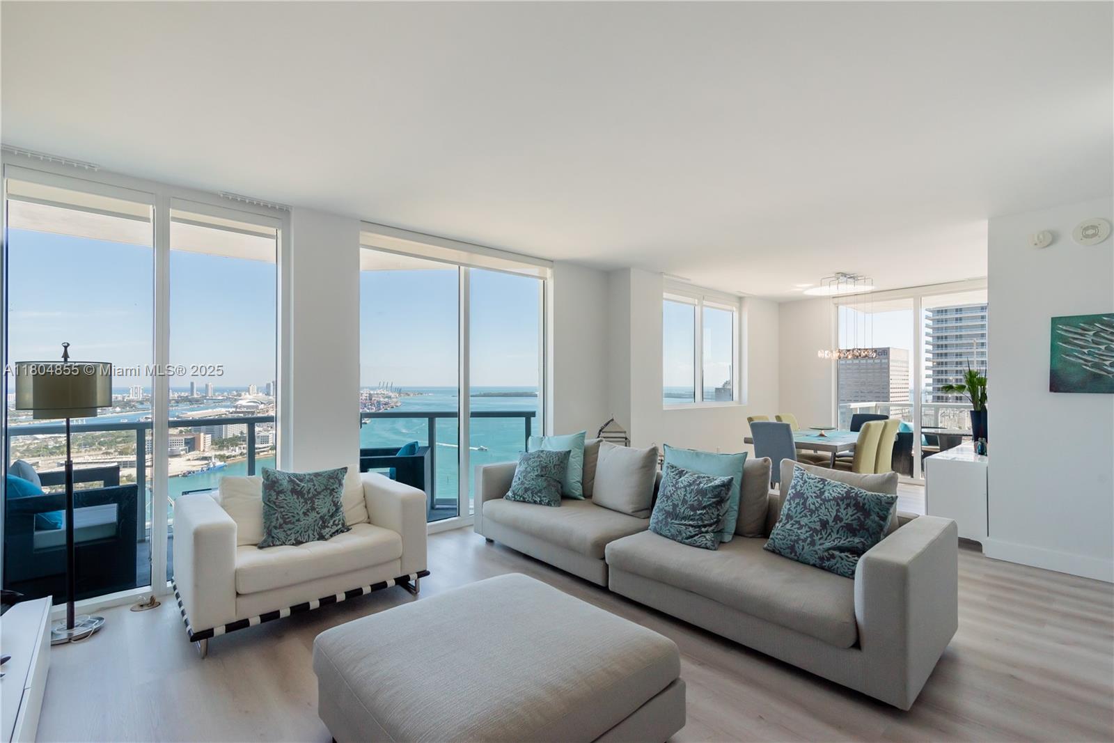Apartamento en Venta en Miami, FL