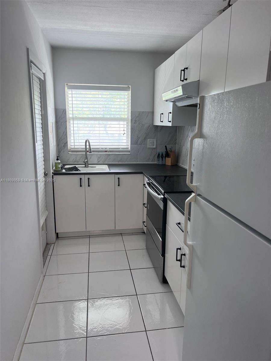 Property photo # 3