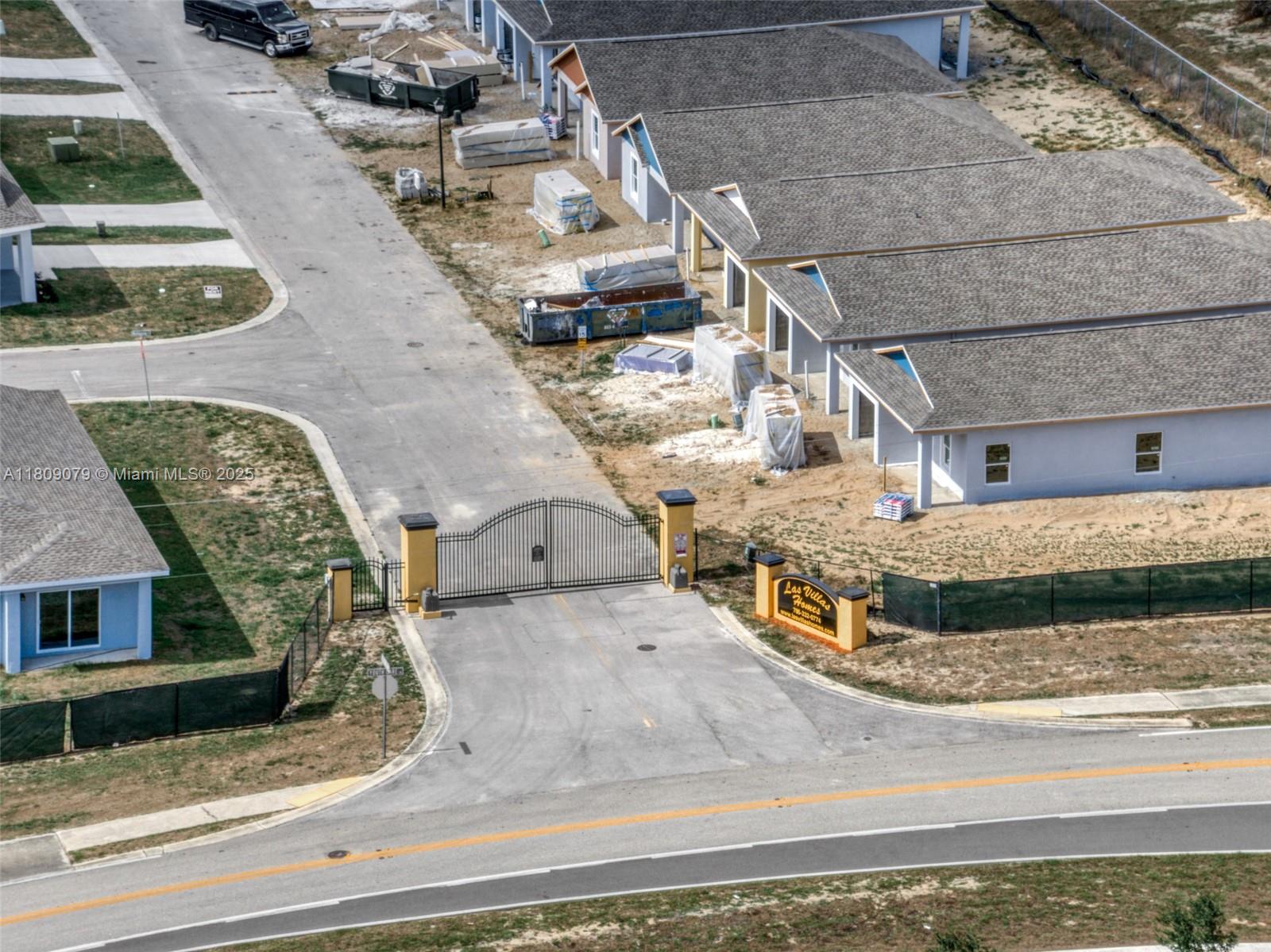 703 Salamanca Ct, Sebring, Florida image 12