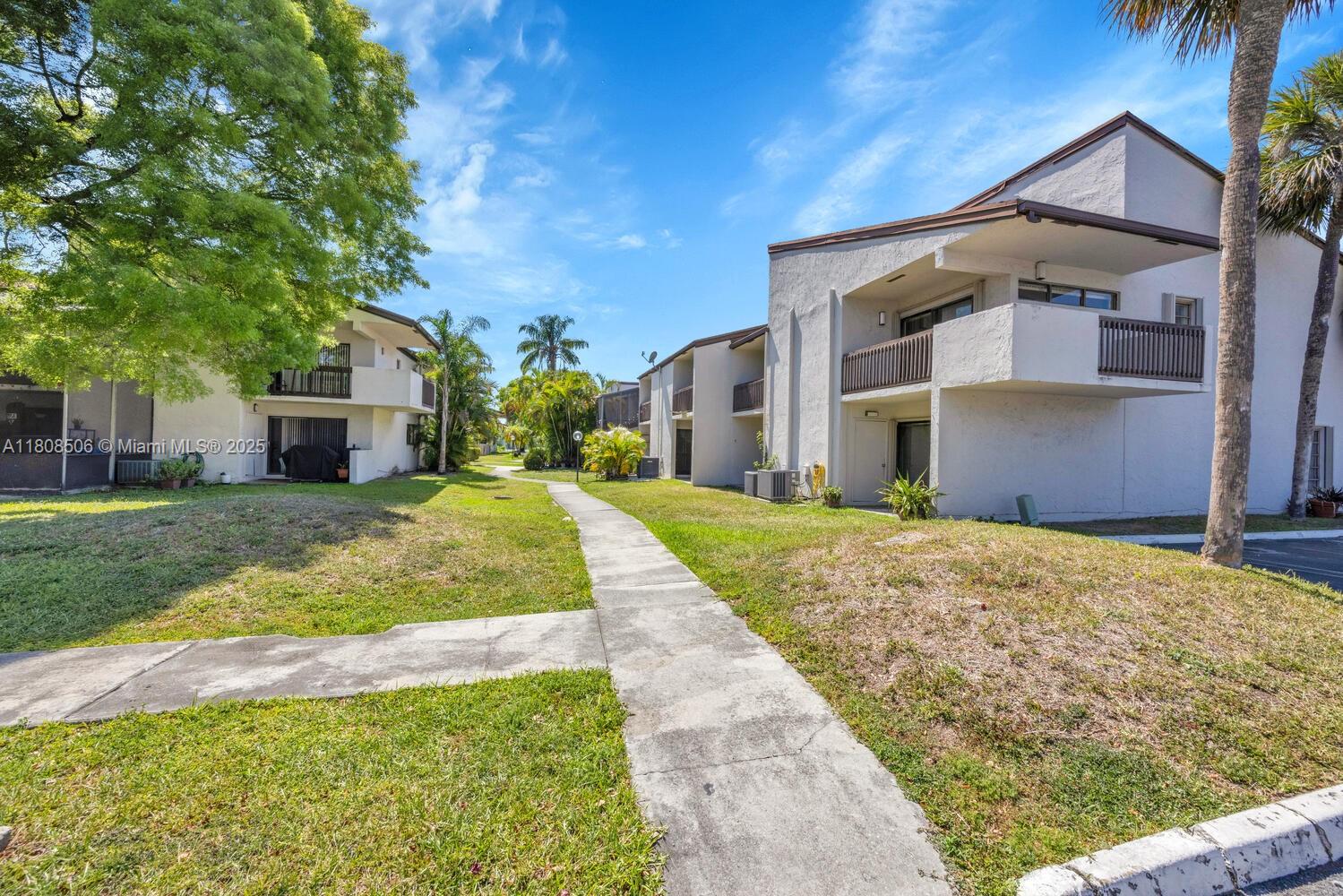 10000 NW 41st St #25, Doral, Florida image 15