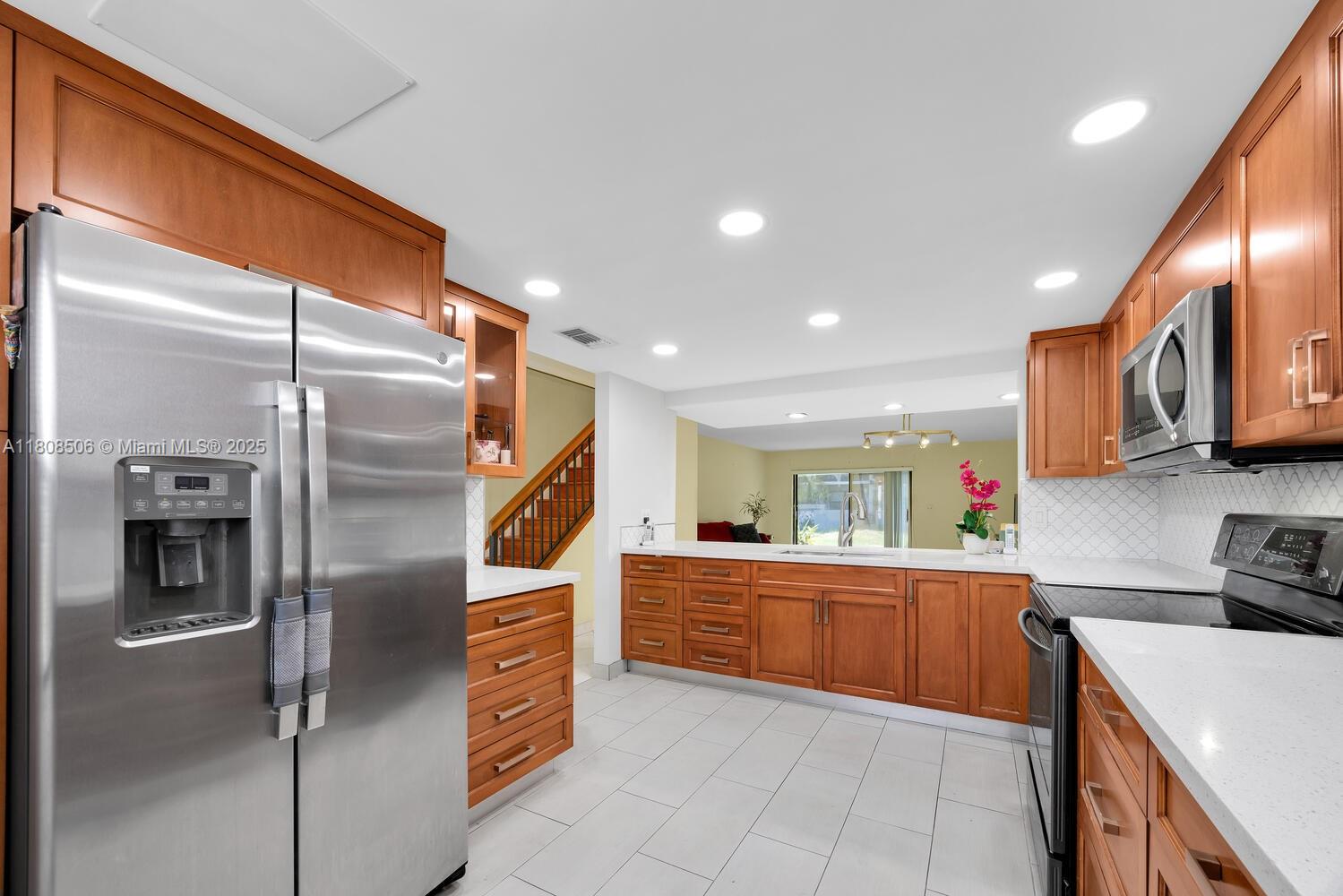 10000 NW 41st St #25, Doral, Florida image 16
