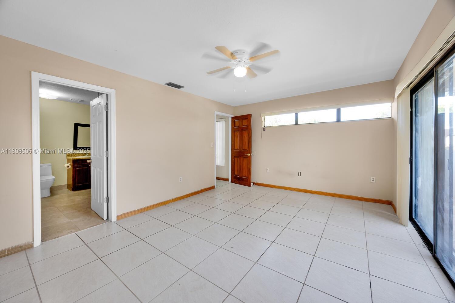 10000 NW 41st St #25, Doral, Florida image 27