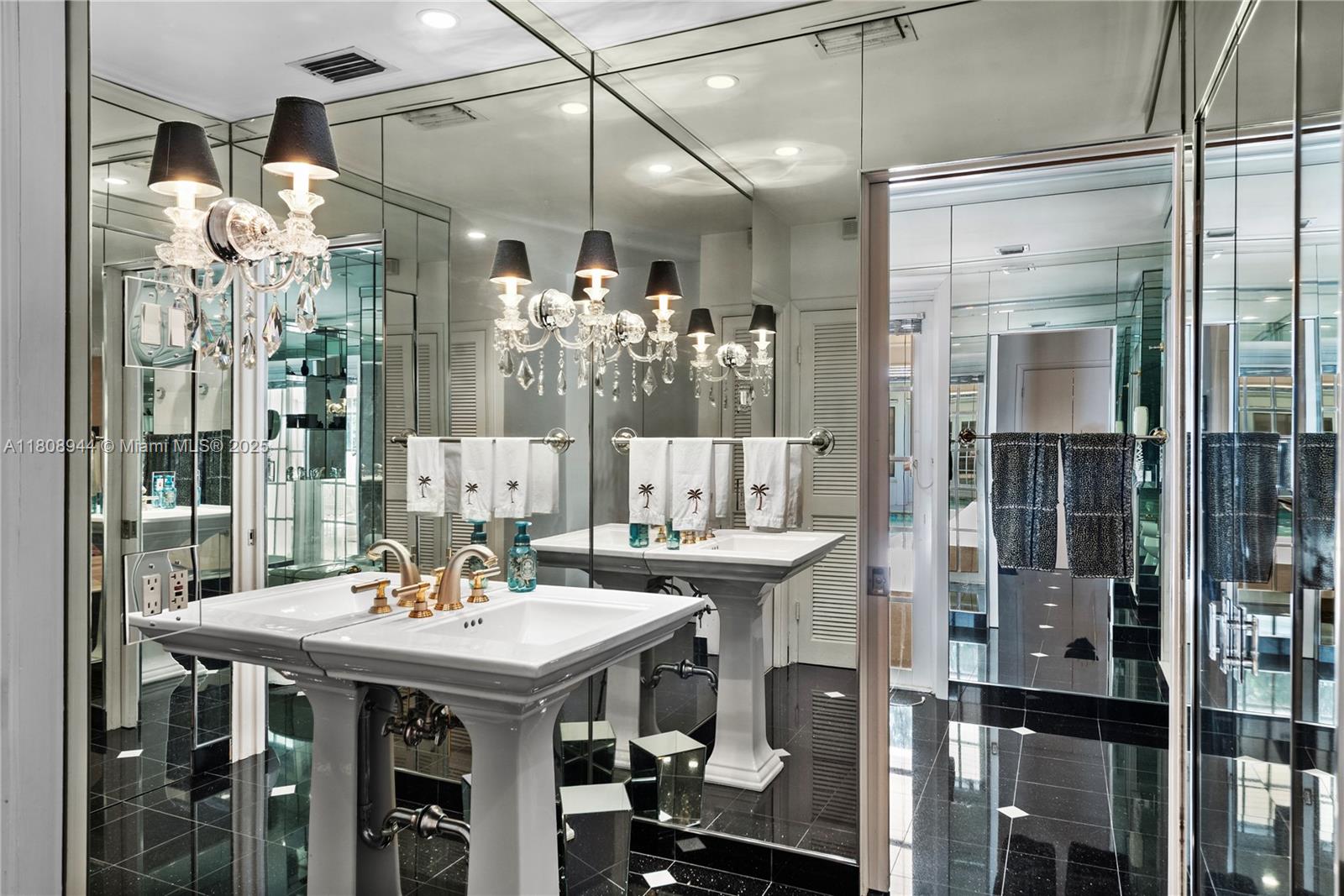 5465 Banyan Trl, Coral Gables, Florida image 30