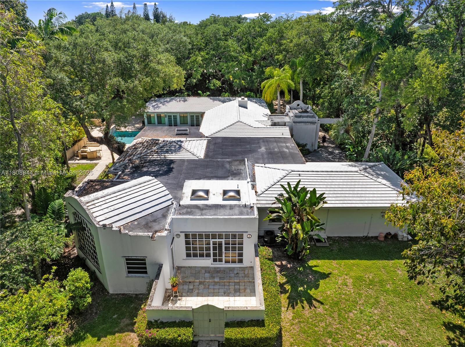 5465 Banyan Trl, Coral Gables, Florida image 48