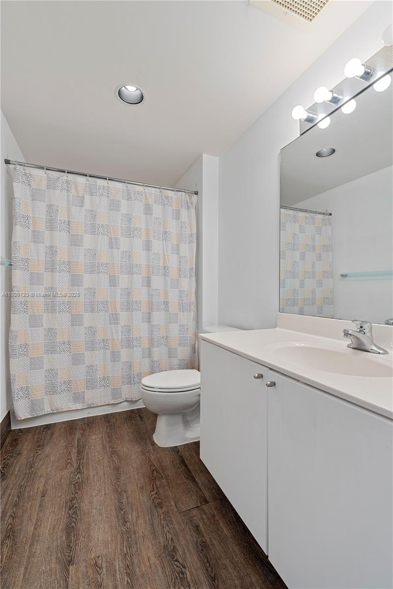 17375 Collins Ave #1108, Sunny Isles Beach, Florida image 24