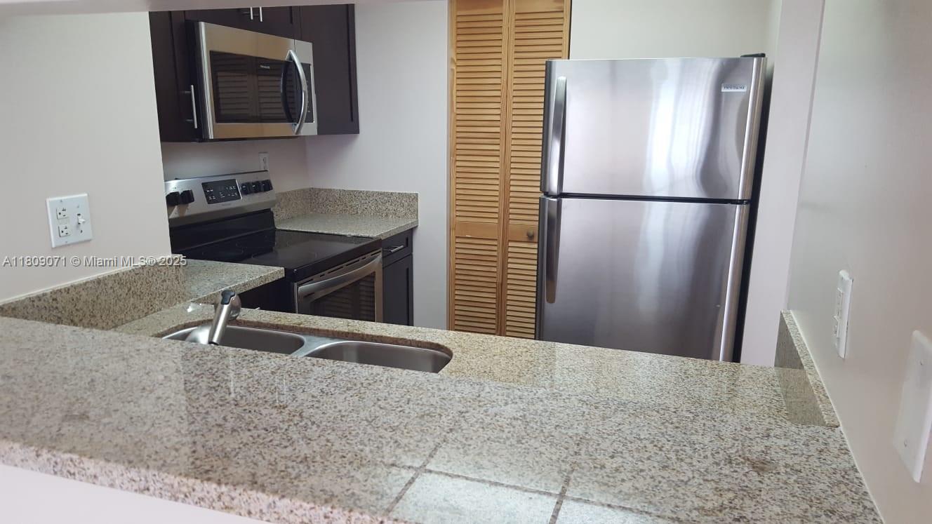 Property photo # 8