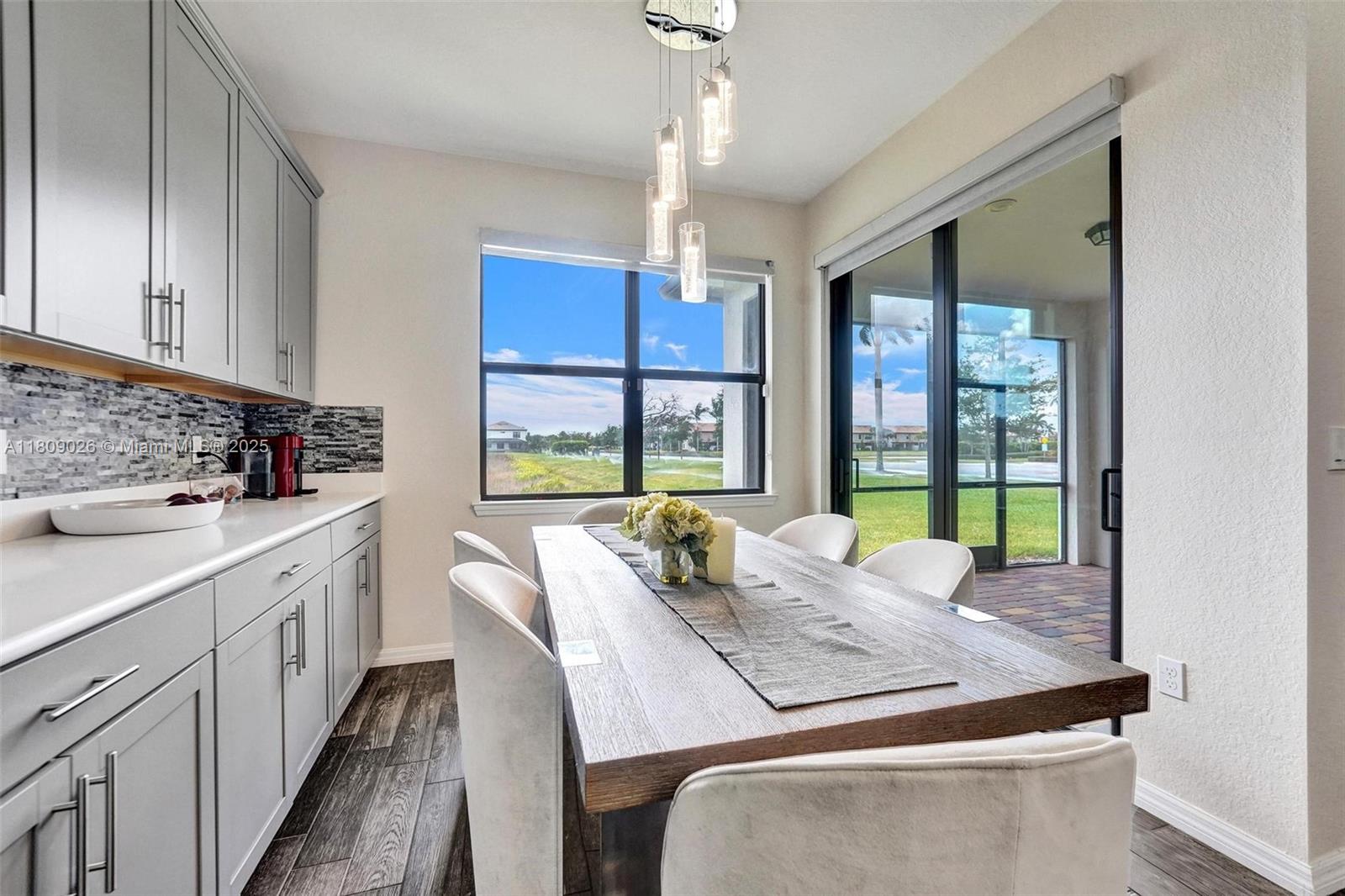 8324 Catria Ln, Lake Worth, Florida image 14