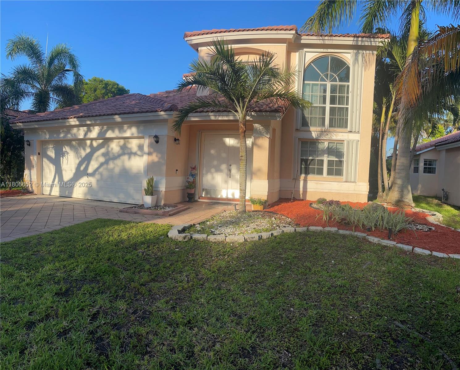 2220 NW 137th Ave, Sunrise, Florida image 1