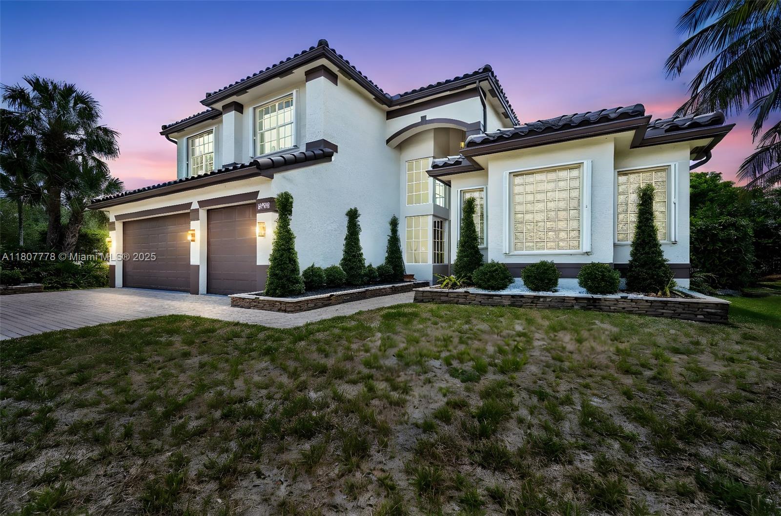 5466 SW 187th Ter, Miramar, Florida image 13