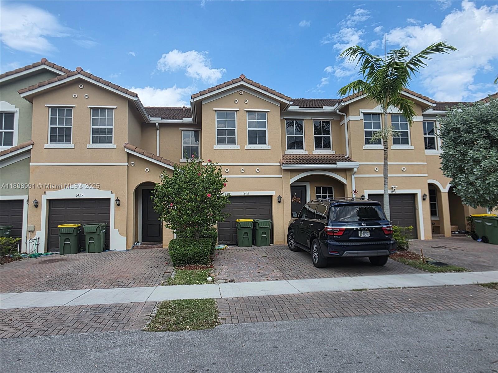 1435 SE 24th Ave, Homestead, Florida image 1
