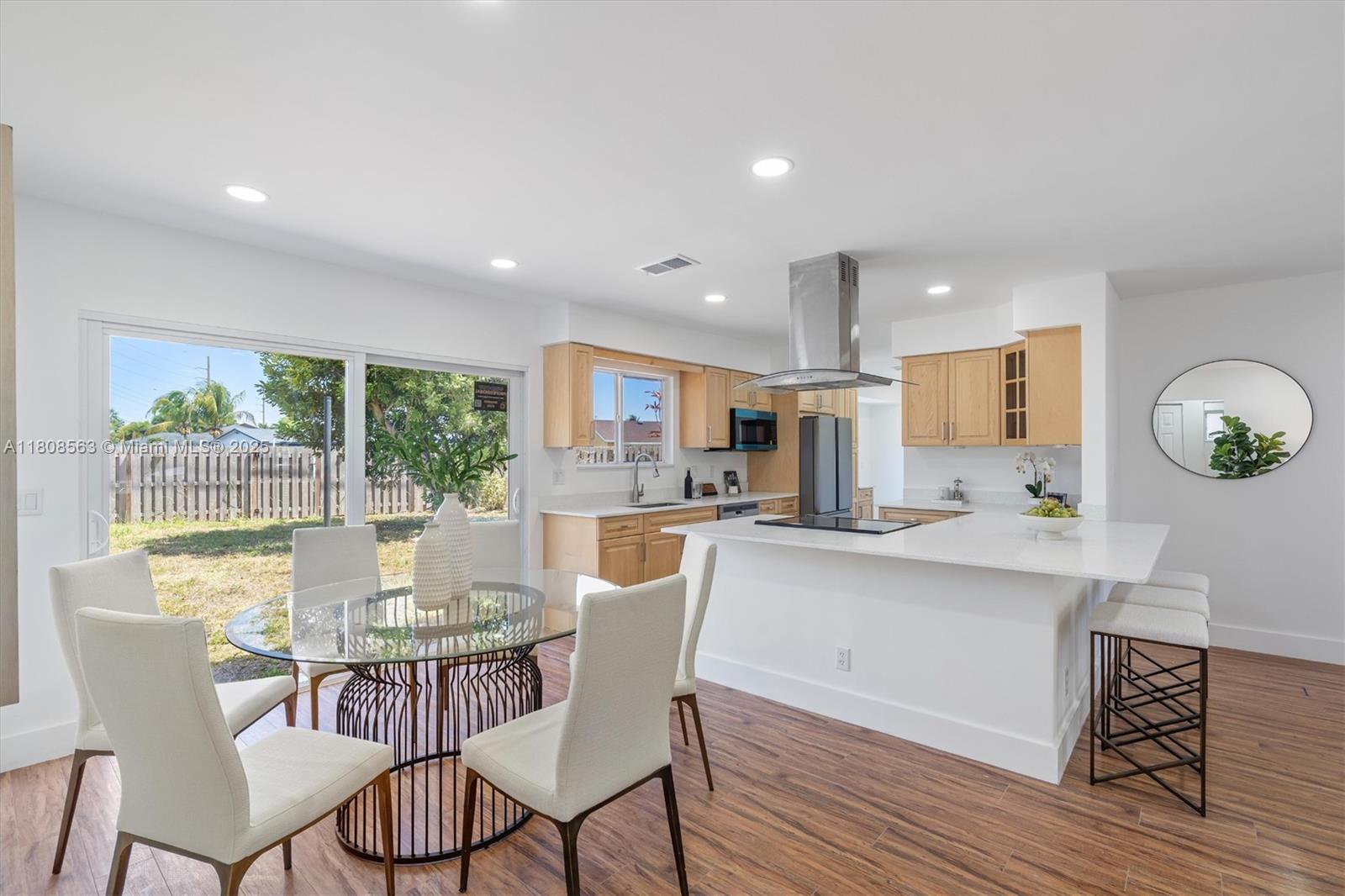 5492 Barnstead Cir, Lake Worth, Florida image 4