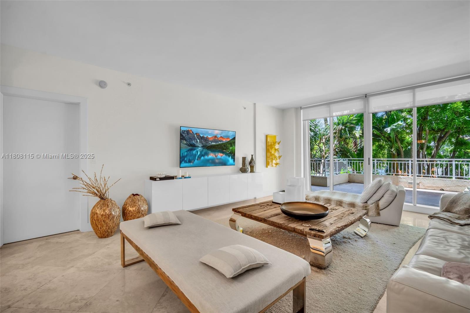 Apartamento para Alugar em Key Biscayne, FL