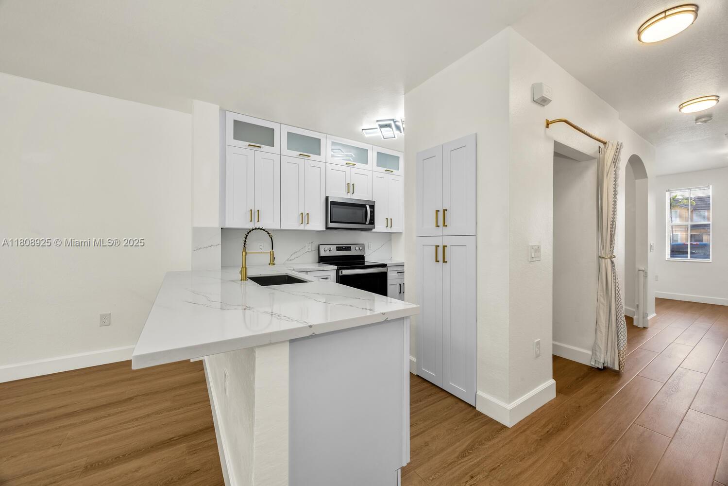 2928 SE 2nd St #5, Homestead, Florida image 3