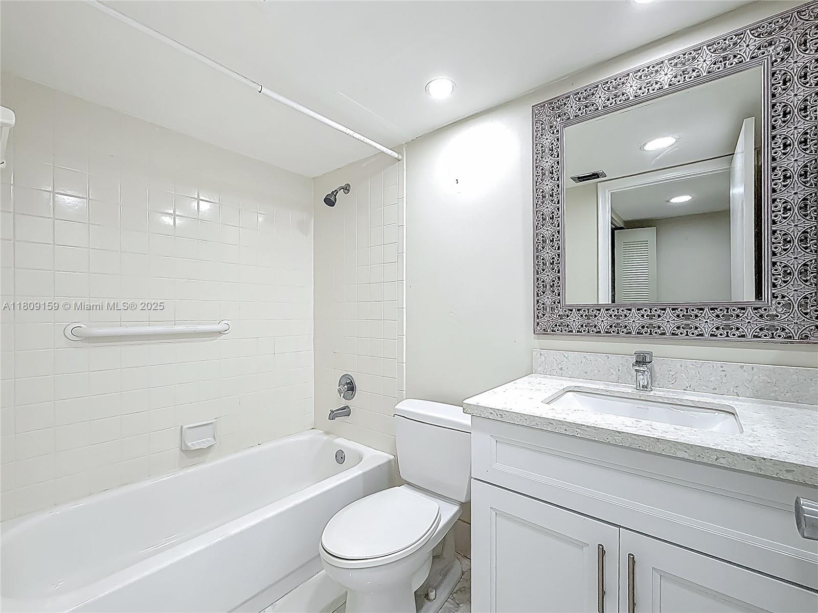 1100 SW 130th Ave #111H, Pembroke Pines, Florida image 24