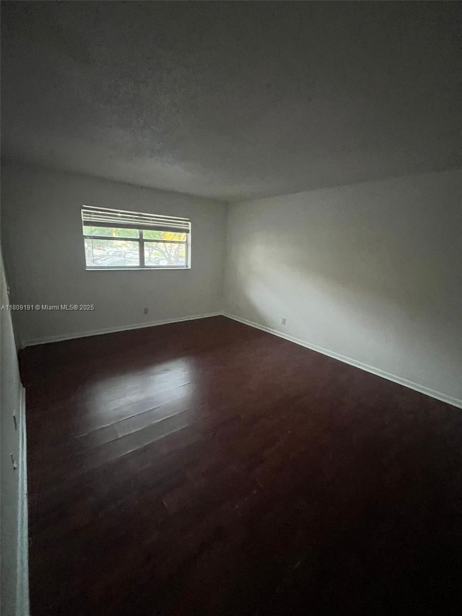 6361 N Falls Cir Dr #211, Lauderhill, Florida image 6