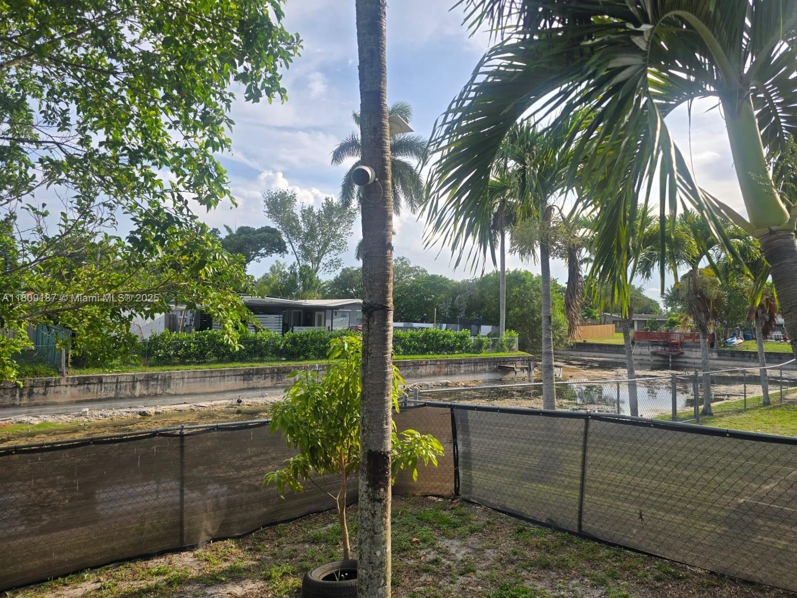 5812 NW 20th Ct, Margate, Florida image 44