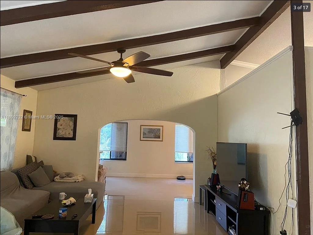 9315 SW 170th Ln, Palmetto Bay, Florida image 3