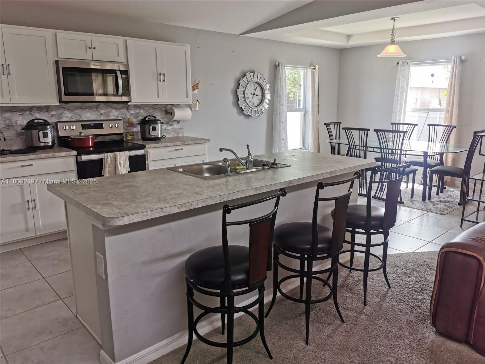 2116 5th Pl, Cape Coral, Florida image 7