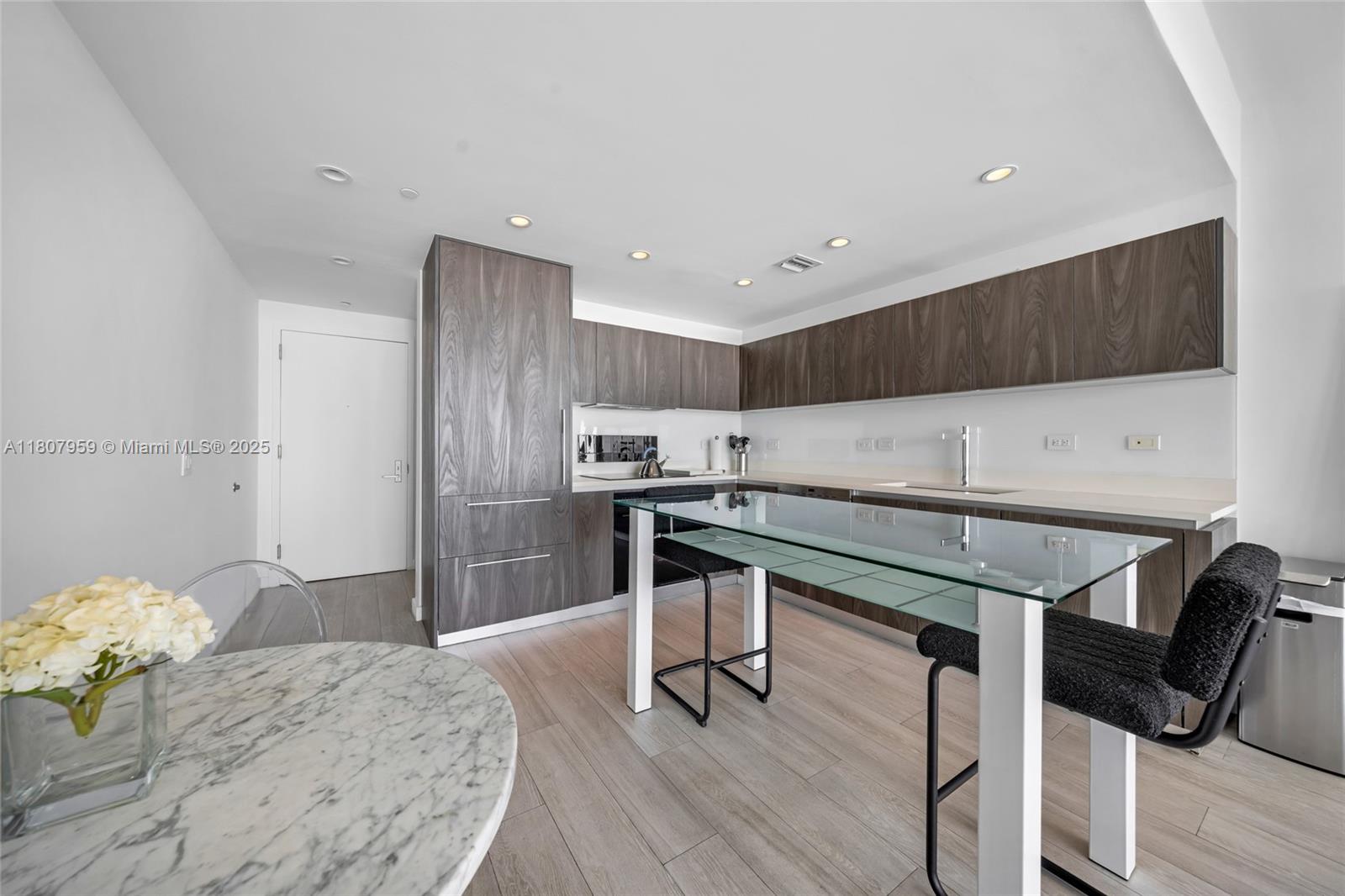 3131 NE 7th Ave #1405, Miami FL 33137