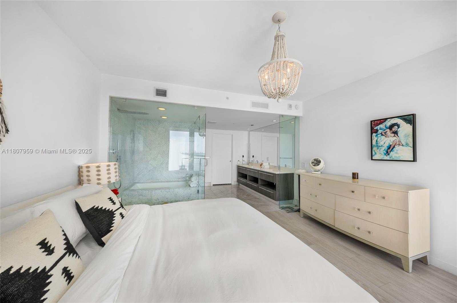 3131 NE 7th Ave #1405, Miami FL 33137