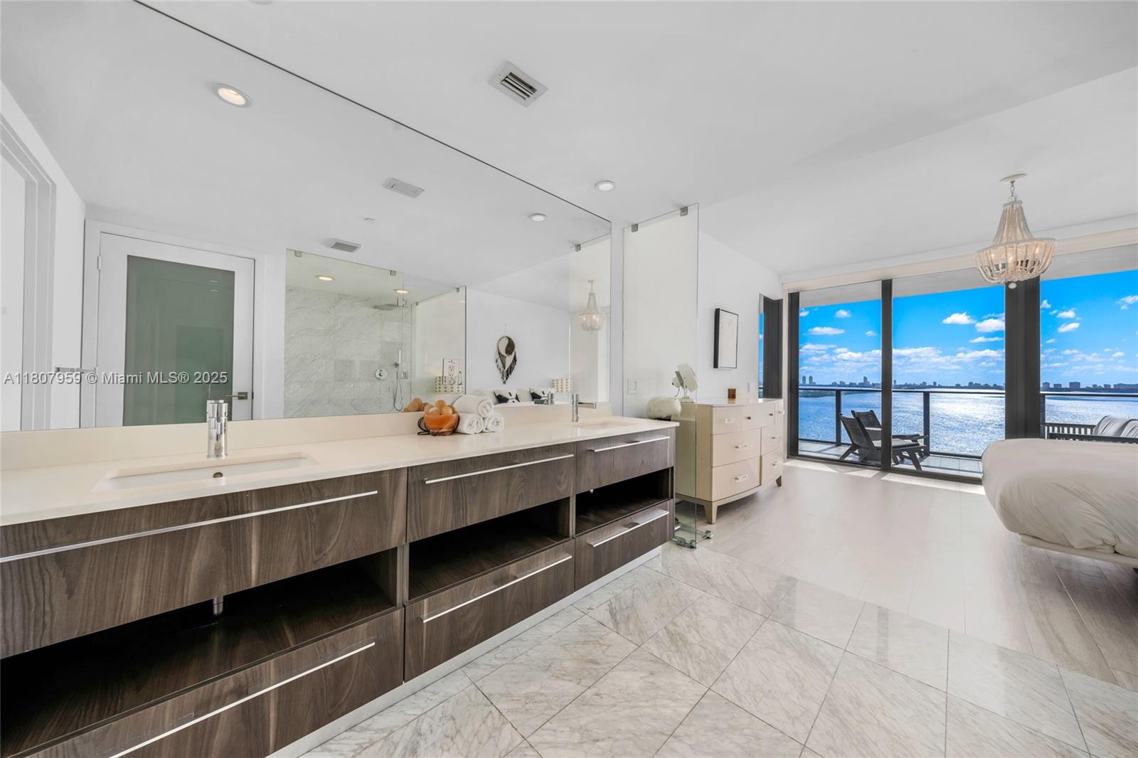 3131 NE 7th Ave #1405, Miami FL 33137