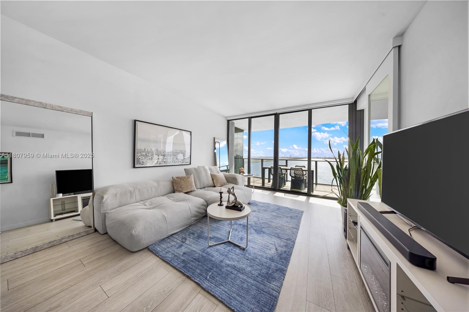 3131 NE 7th Ave #1405, Miami FL 33137