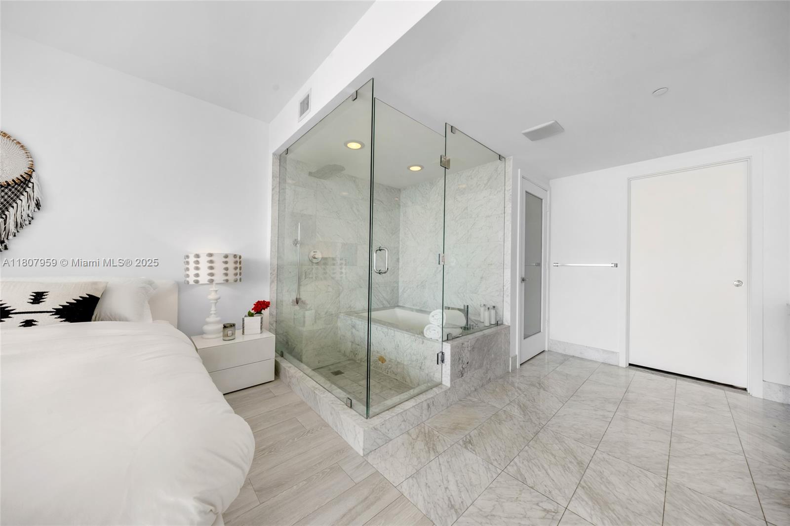 3131 NE 7th Ave #1405, Miami FL 33137