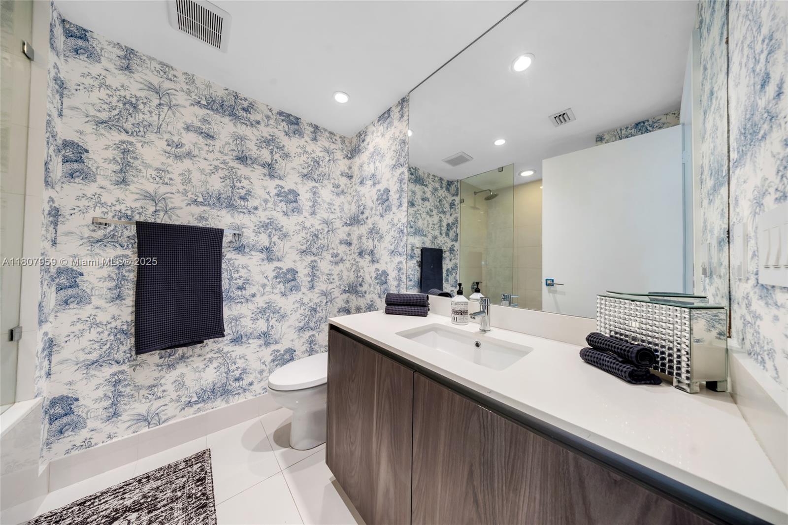 3131 NE 7th Ave #1405, Miami FL 33137