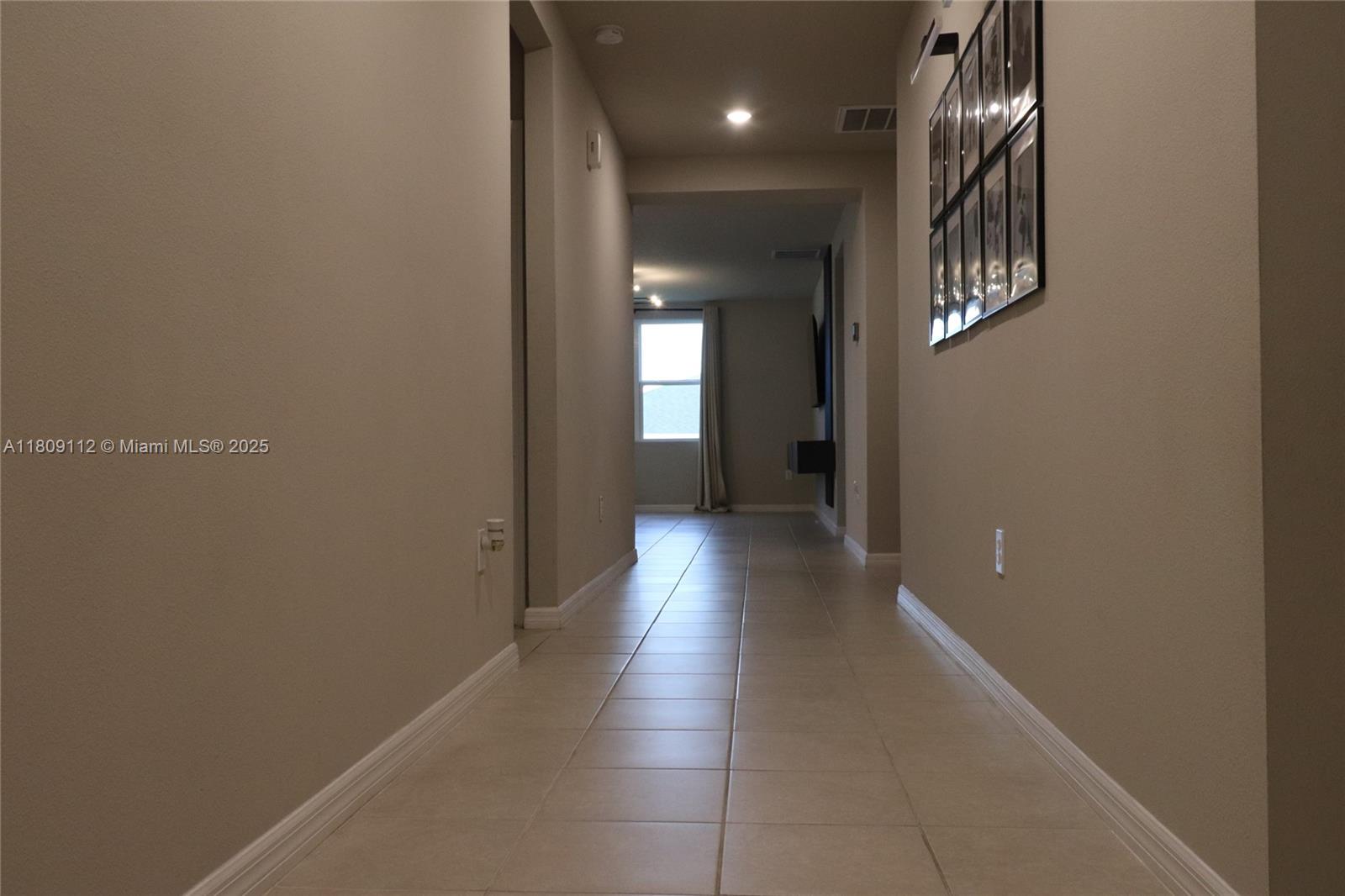 920 Cambridge Drive, Winter Haven, Florida image 2