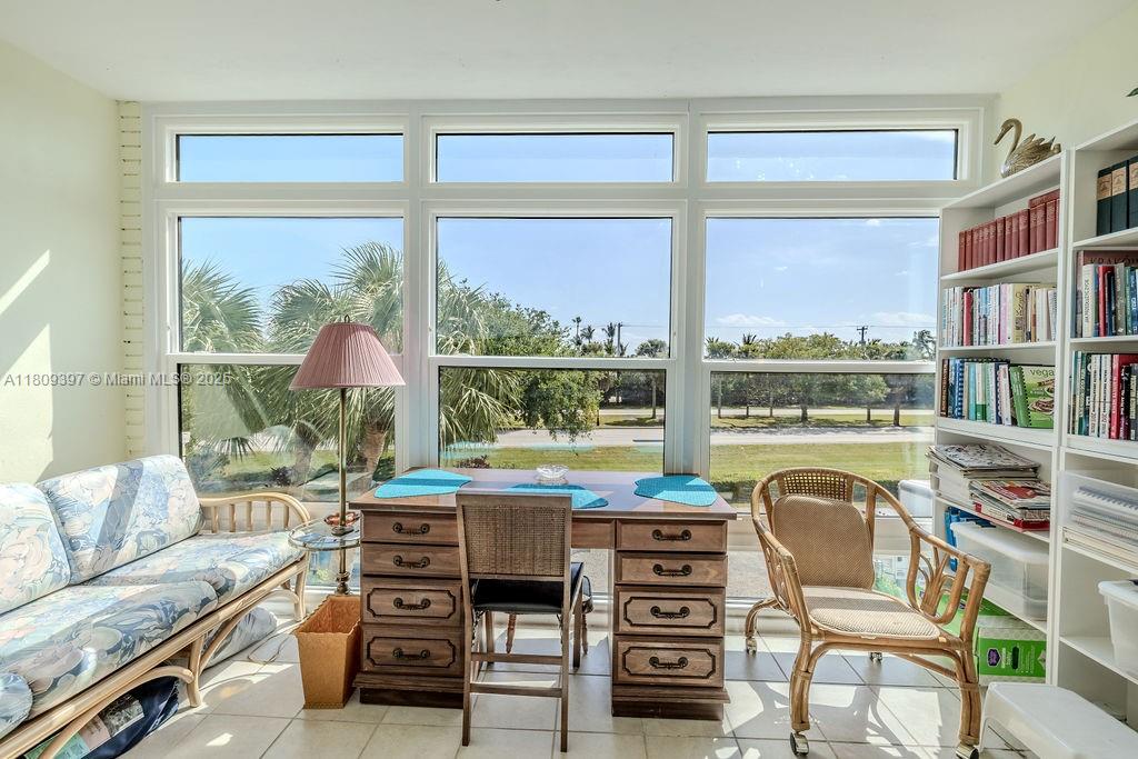2333 Indian River Blvd #306, Vero Beach, Florida image 14