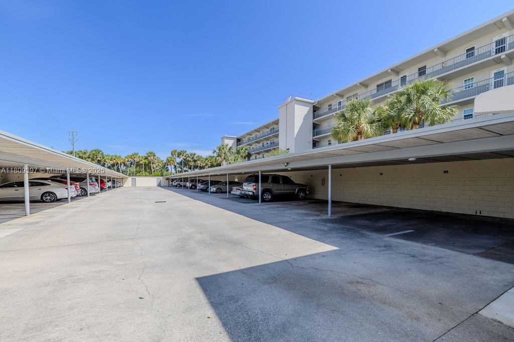 2333 Indian River Blvd #306, Vero Beach, Florida image 31