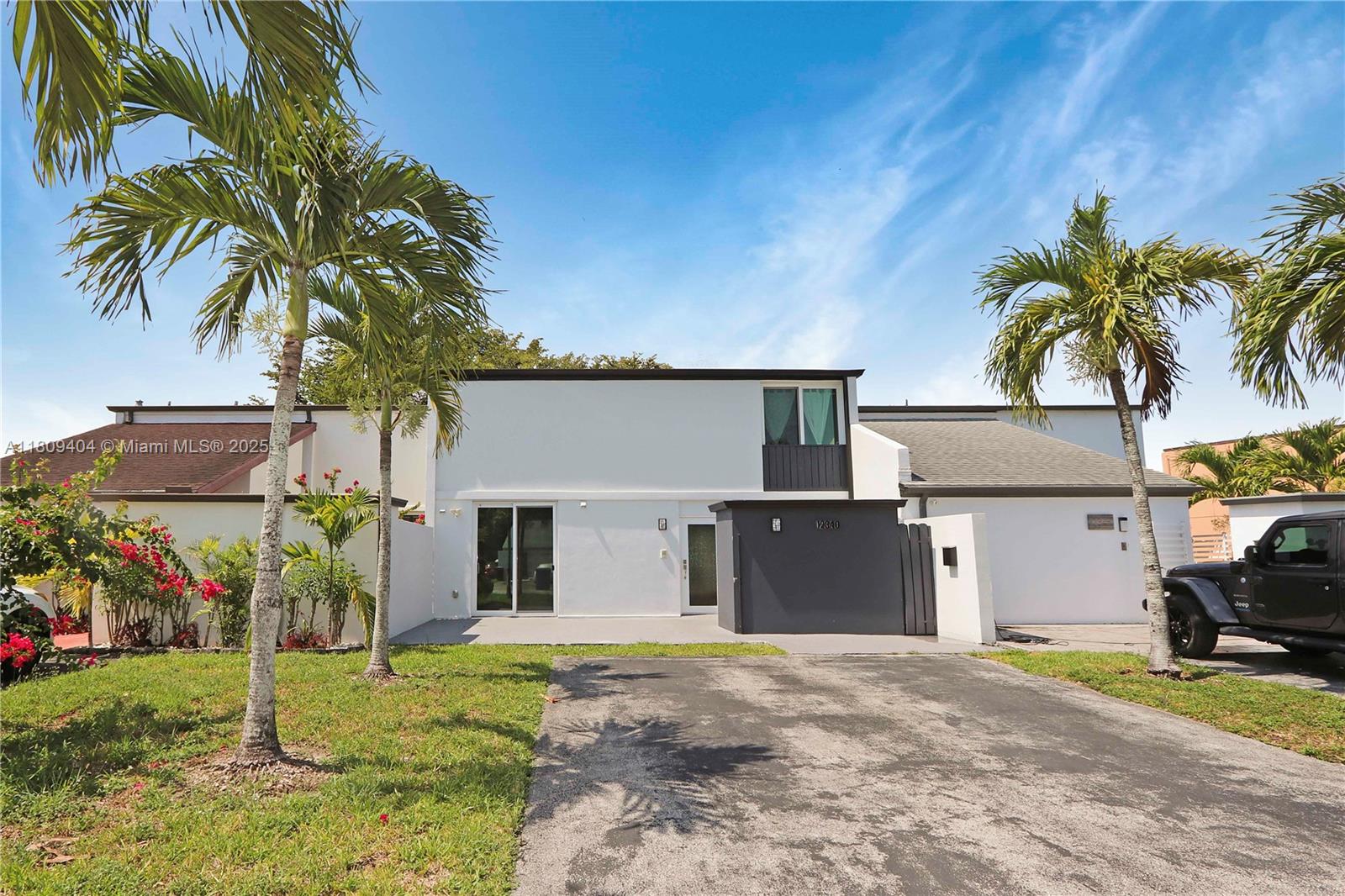Property photo # 0