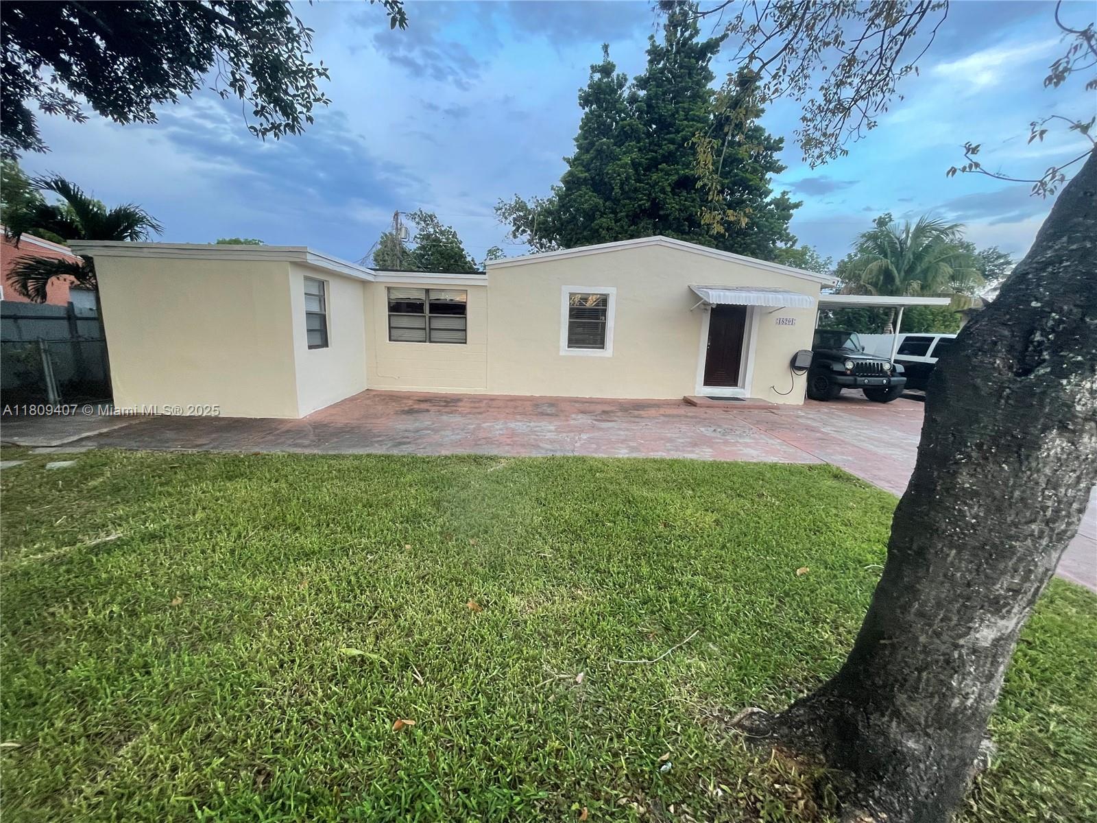 18201 NW 4th Ave, Miami Gardens, Florida image 1
