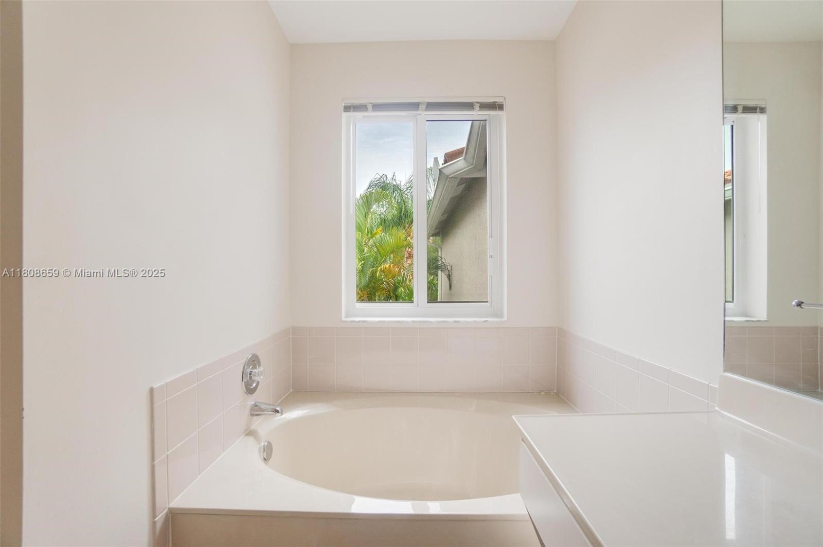 1270 Weeping Willow Way, Hollywood, Florida image 19