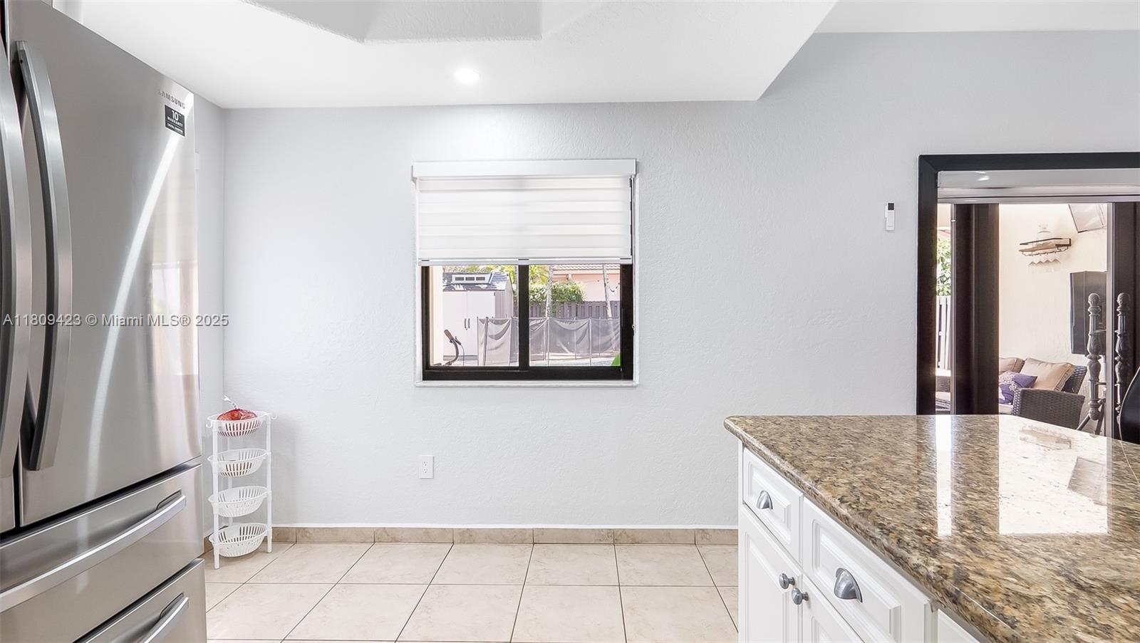 8900 NW 153rd Ter, Miami Lakes, Florida image 15