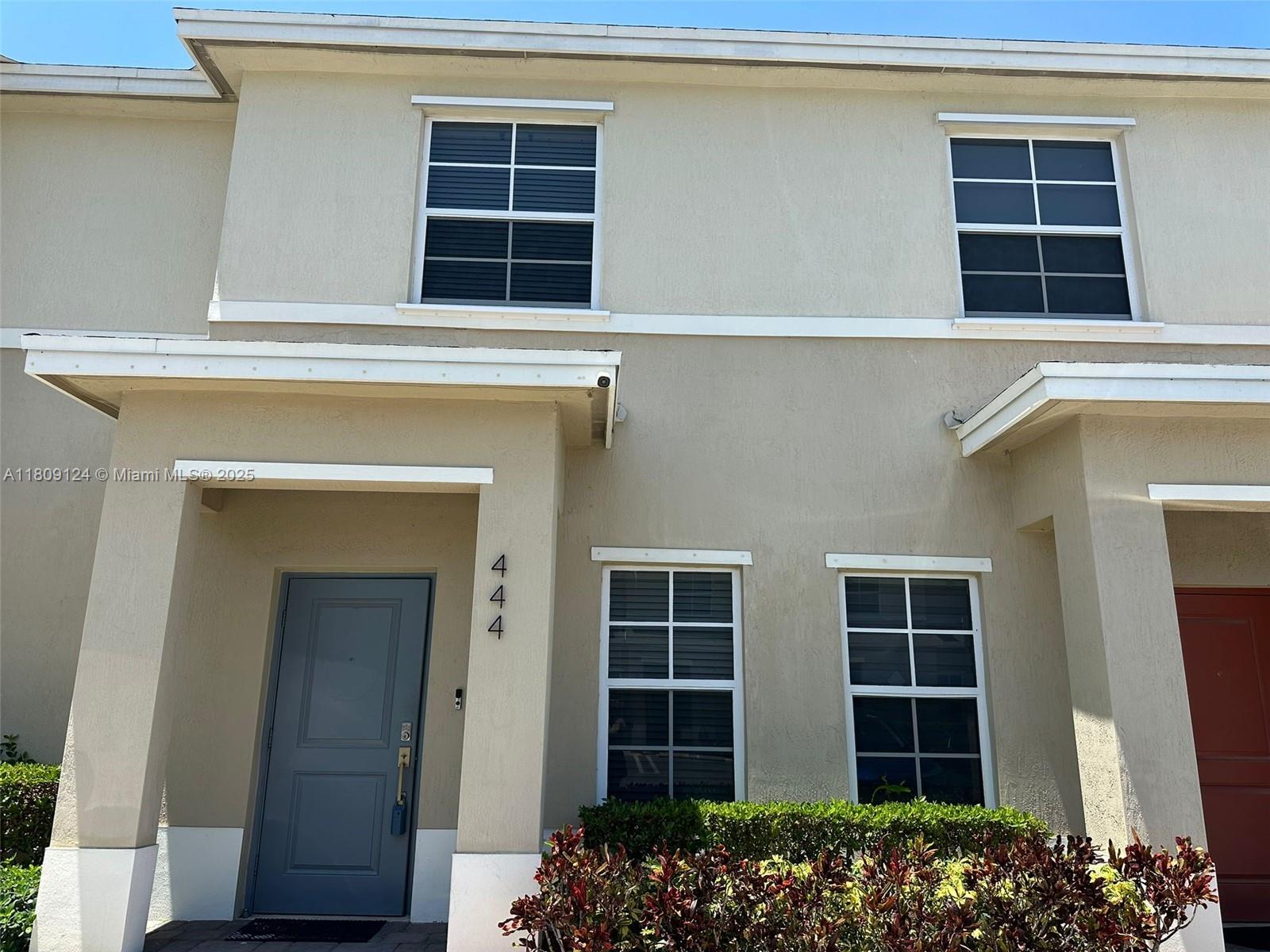 444 NE 5th Ln, Florida City, Florida image 2