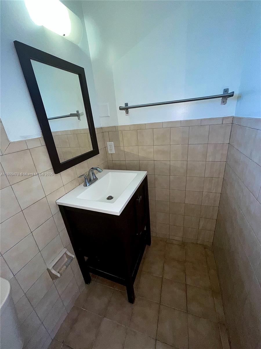 9301 SW 37th St, Miami, Florida image 29