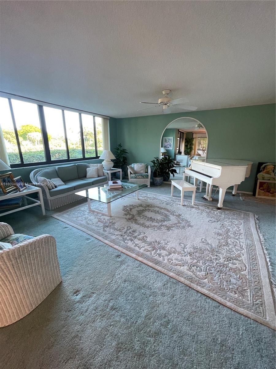 1480 Sheridan St #17B, Hollywood, Florida image 1