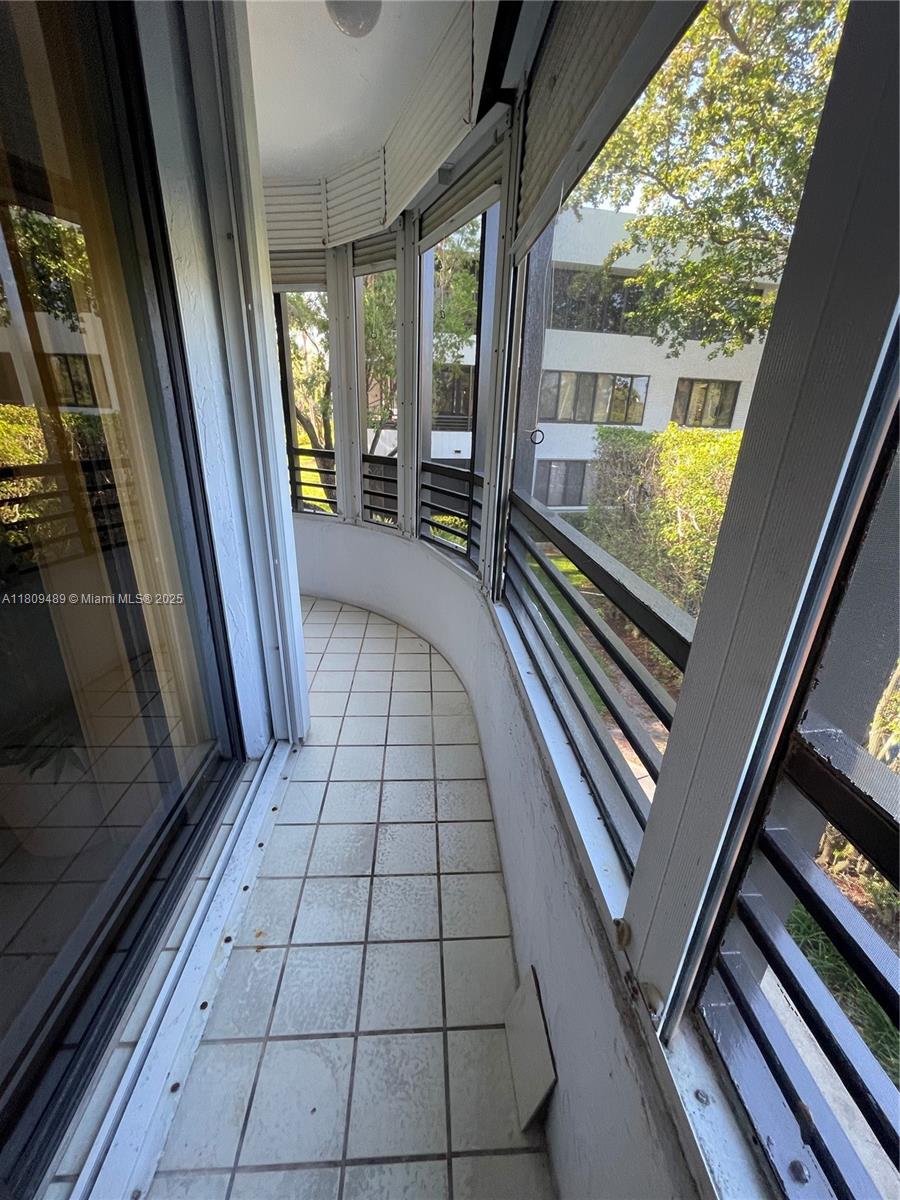 1480 Sheridan St #17B, Hollywood, Florida image 24